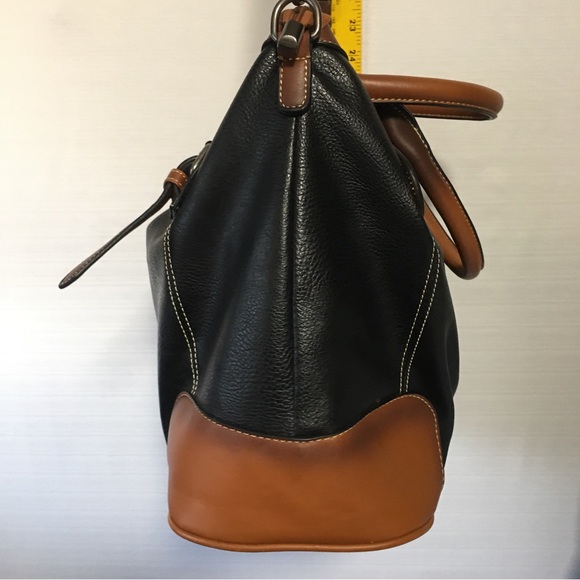 Kathy Ireland Cross body satchel shoulder bag pebbled black...